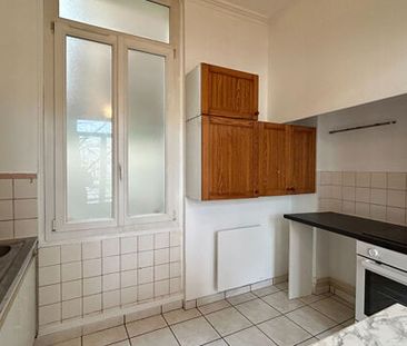 Appartement 3 pièces 54m2 REIMS 730 euros - Photo 1