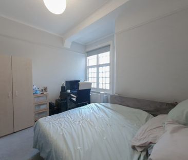 Two double Bedroom Flat – Station Road, Edgware, HA8 - Photo 3