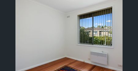 Lovely Home, Quiet Location - Photo 3