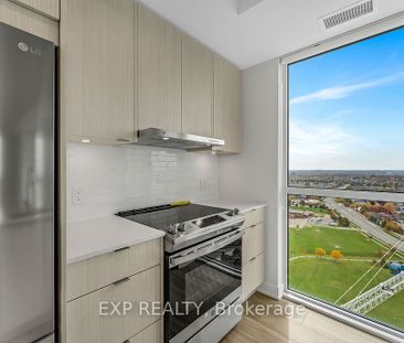 For Lease - 4130 Parkside Village Drive Unit# 2201, Mississauga, On... - Photo 3