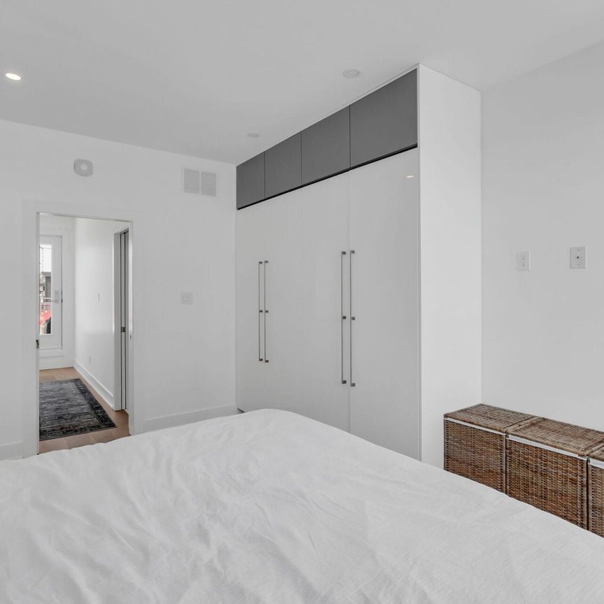 For Lease - 103 Armstrong Street, West Centre Town, Ontario - Photo 1