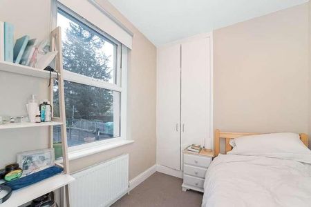 Lordship Lane, East Dulwich, London, SE22 - Photo 2