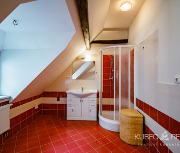 Pronájem bytu 1+kk a garsoniéry 59 m², I, Jindřichův Hradec - Фото 4