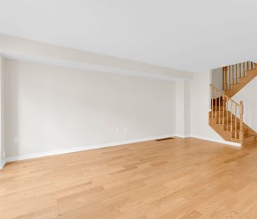 For Lease - 7744 Dockweed Drive, Niagara Falls, Ontario - Photo 2