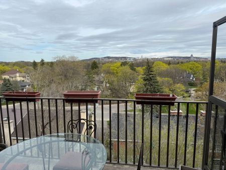 Appartement à Mont-Royal - Photo 2