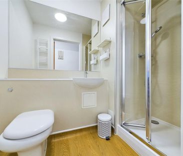 Studio to rent - Photo 6