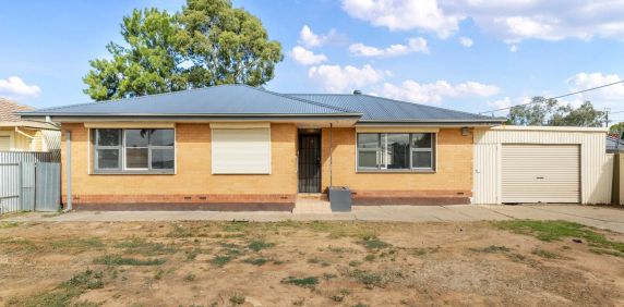 Family Home in a Convenient Parafield Gardens Location Please apply via Tenantoptions.com.au - Photo 2