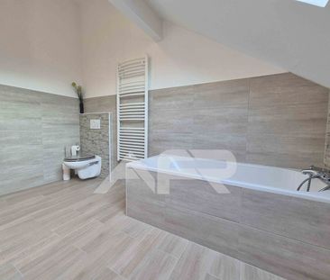 Location Maison 8 pièces 160m² - Photo 5