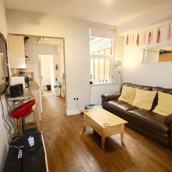 3 bedroom house to rent - Photo 1