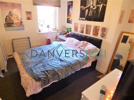 5 bedroom terraced house to rent - Photo 3