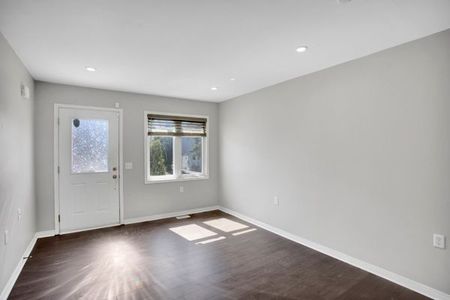 For Lease - 58 Avenue Street Unit# Upper, Oshawa, Ontario - Photo 5