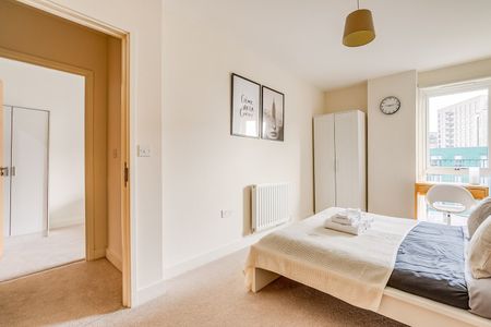 2 Bed Flat, Denver Court, NW9 - Photo 4