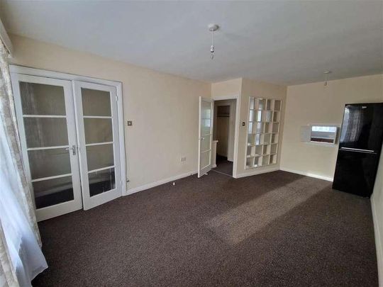 Scott Avenue, Rainham, Gillingham, ME8 - Photo 1