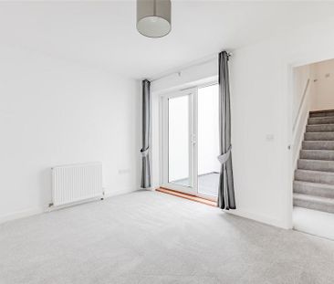 2 bedroom detached house to rent - Photo 1