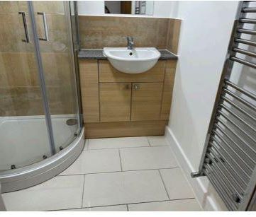 1 bedroom in a house share to rent - Photo 4