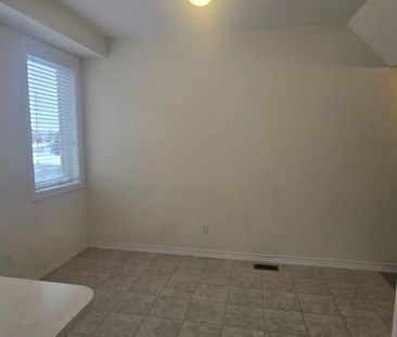 For Lease - 4 Sprucewood Road, Brampton, Ontario - Photo 4