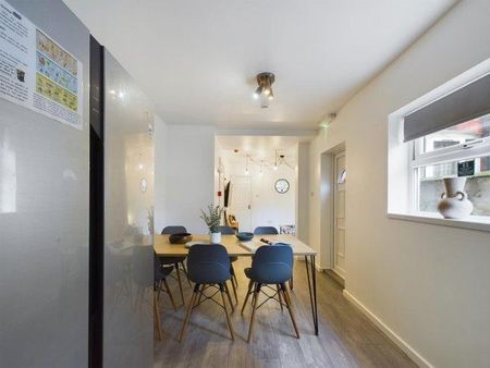6 bedroom house share to rent - Photo 2