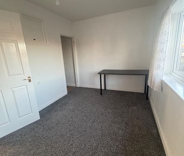 Warren Road, Hartlepool - Photo 2