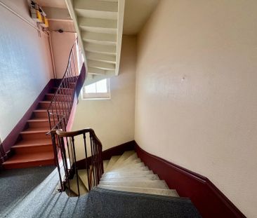 Location Appartement 2 pièces 55m² VALENCE 26000 - Photo 2