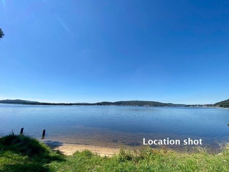 Modern Townhouse in Woy Woy - Photo 4