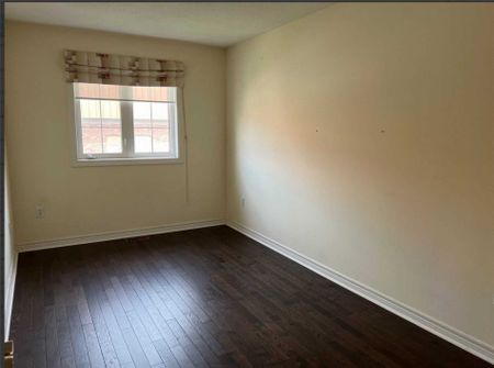 For Lease - 119 Amulet Crescent, Richmond Hill, Ontario - Photo 4