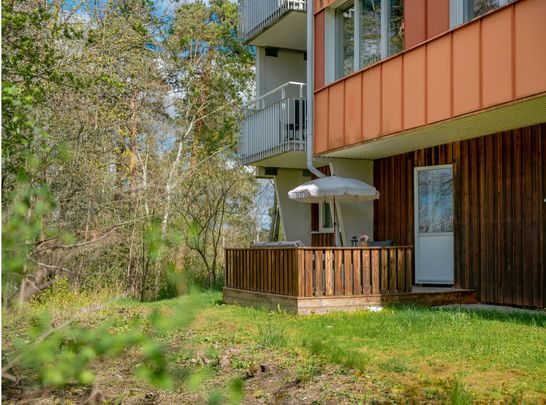 Pyrolavägen, Lidingö - Foto 1