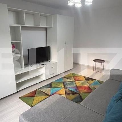 Apartament 2 camere, Etaj 3, Rovine - Fotografie 1