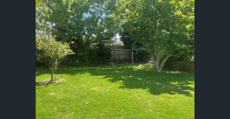 Great Family Friendly Location - Move in Before Christmas - Photo 5