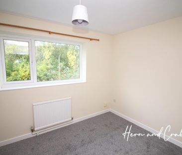 2 Bedroom House - End Terrace - Photo 6