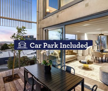 Exclusive Apartment With 3x Secure Parking - Photo 2