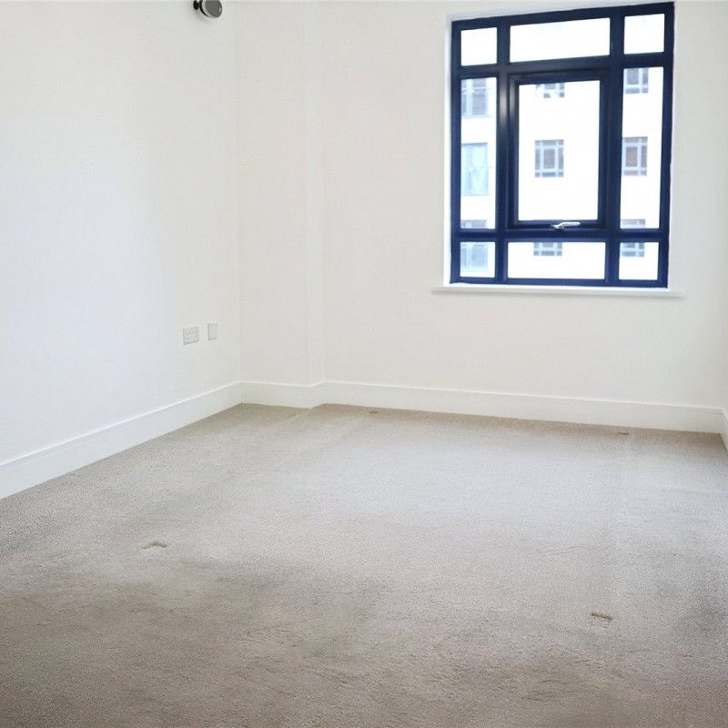 The Equilibrium, Plover Road, Lindley, Huddersfield, HD3 - Photo 1
