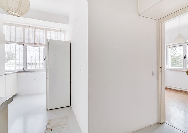 Para Arrendar | Apartamento T3 com terraço de 140m2 | Alvalade