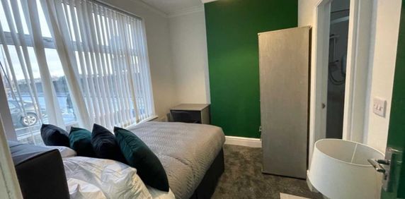 Milford Street, Salford - Photo 2