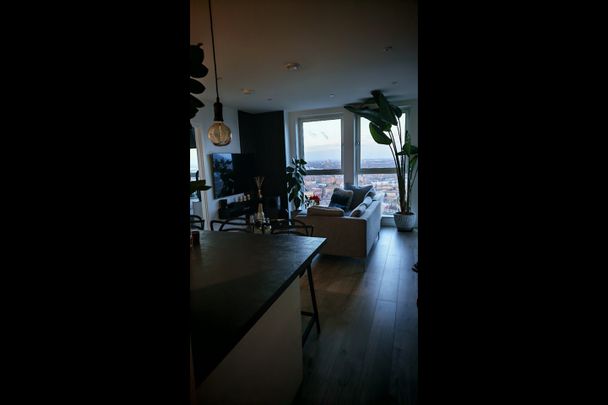 2 Bed Penthouse, Falconbrook Gardens, E16 - Photo 1