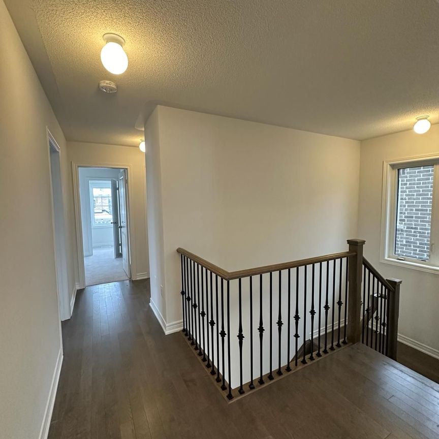 Detached Home For Lease | X8121070 - Photo 1