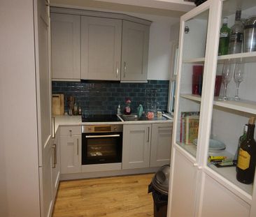 44 Windsor Drive, Belfast BT9 7FH - Photo 4
