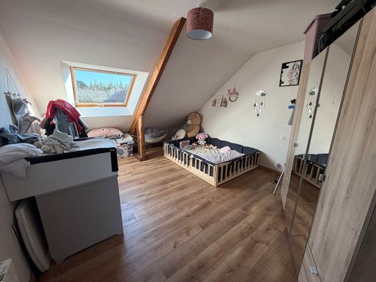 Location Maison 6 pièces 195m² - Photo 1