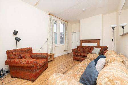 5 bedroom terraced house to rent - Photo 2