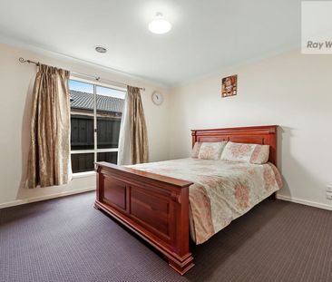 Grand Family Home - Photo 6