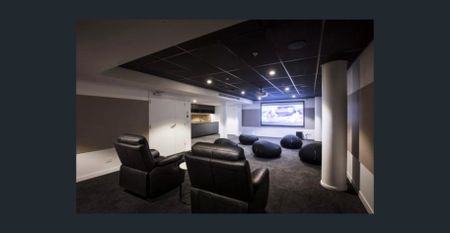 Stylish Unit and Luxurious Living in South Brisbane - Photo 5