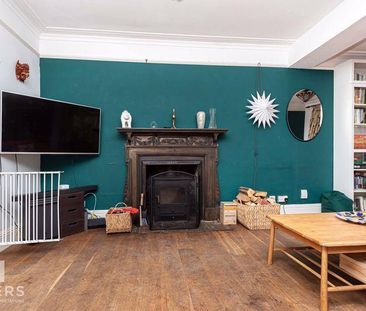 4 bedroom detached house to rent - Photo 4