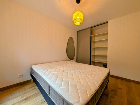 Location Appartement 2 pièces 41m² - Photo 4