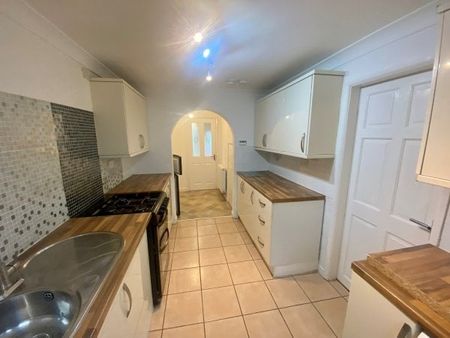 Walcott Green, Clifton, Property for rent - Photo 3