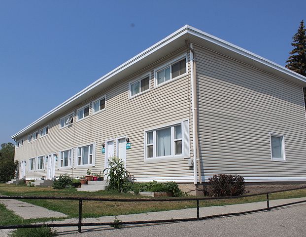 Trevella Townhomes | 1300 41 Street SE, Calgary - Photo 1