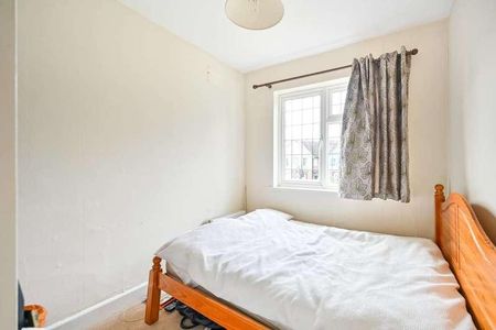 Whitton Road, Twickenham, TW1 - Photo 4