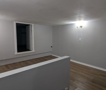 For Lease - 24 Hodgins Avenue, Georgina, Ontario - Photo 4