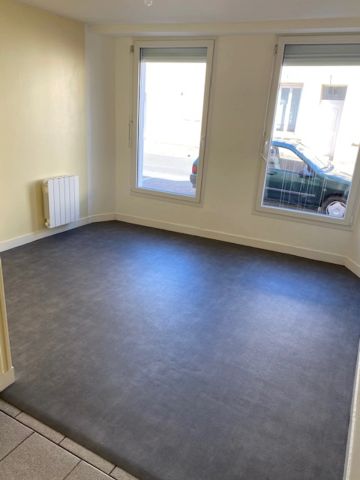 STUDIO A LOUER A CHERBOURG QUARTIER PASTEUR EN REZ DE CHAUSSEE - Photo 5