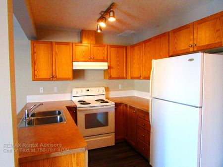 #182 230 Edwards Drive - Photo 2