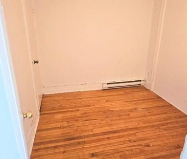 1 CH - 1 SDB - Montréal - $1,250 /mo - Photo 3