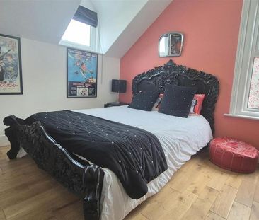 4 bedroom apartment to rent - Photo 6